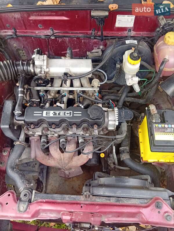 Седан Daewoo Lanos 2003 в Львові