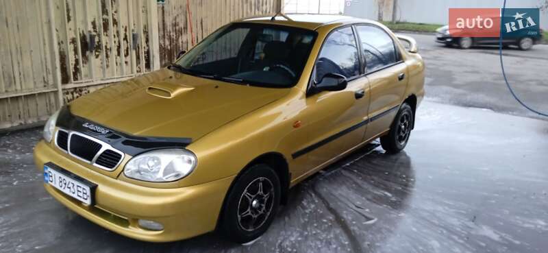 Седан Daewoo Lanos 2003 в Кременчуге