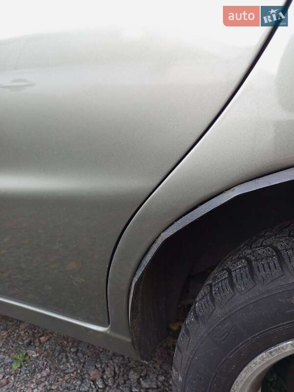 Седан Daewoo Lanos 2005 в Малині