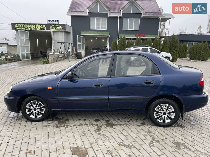 Седан Daewoo Lanos 2005 в Мурованих Курилівцях