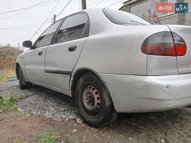 Седан Daewoo Lanos 2004 в Житомирі