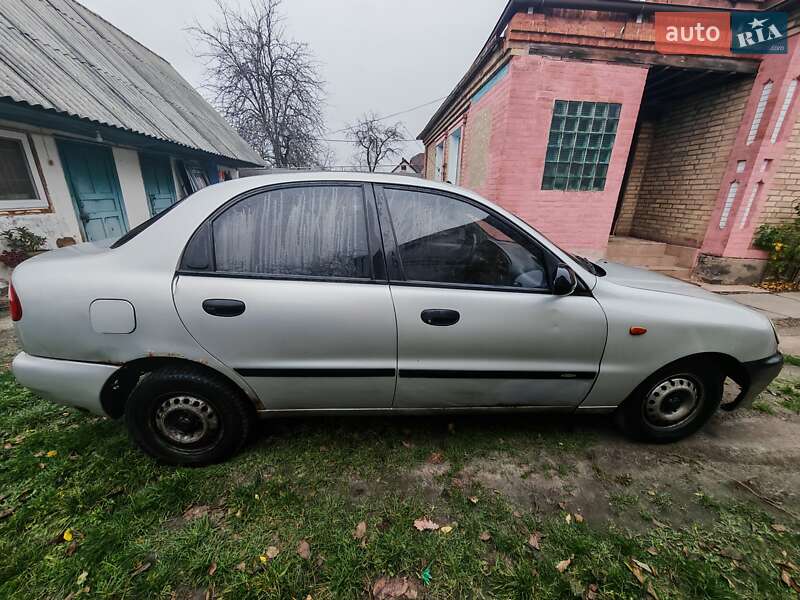 Седан Daewoo Lanos 2002 в Макарове