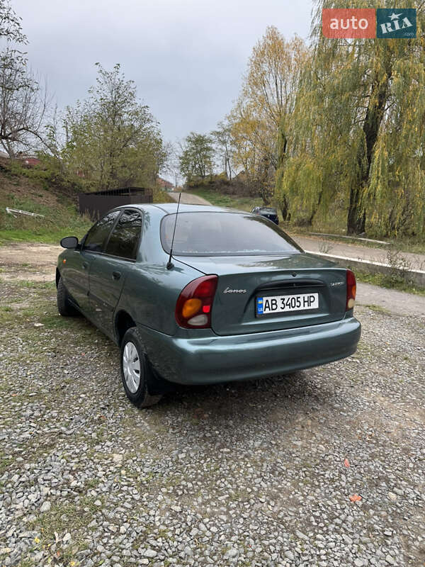 Седан Daewoo Lanos 2004 в Виннице