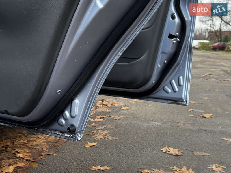 Седан Daewoo Lanos 2010 в Черкасах