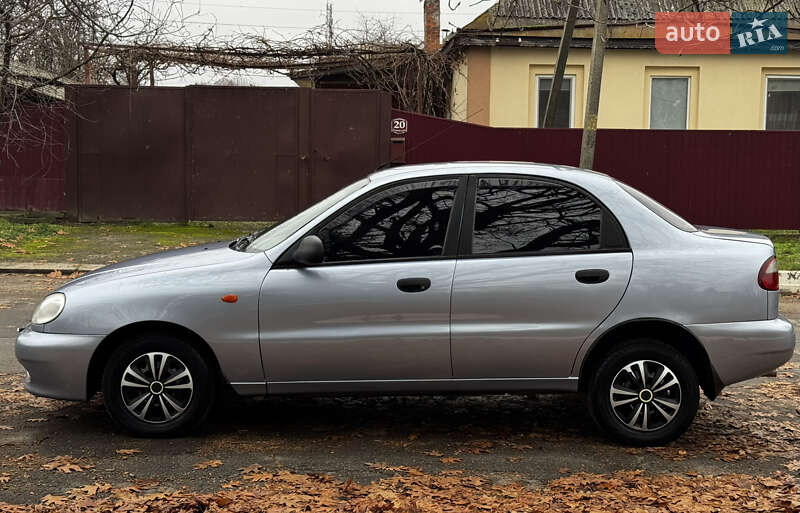 Седан Daewoo Lanos 2010 в Черкасах