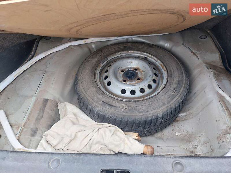 Седан Daewoo Lanos 2004 в Киеве фото 12 Седан Daewoo Lanos 2004 в Киеве