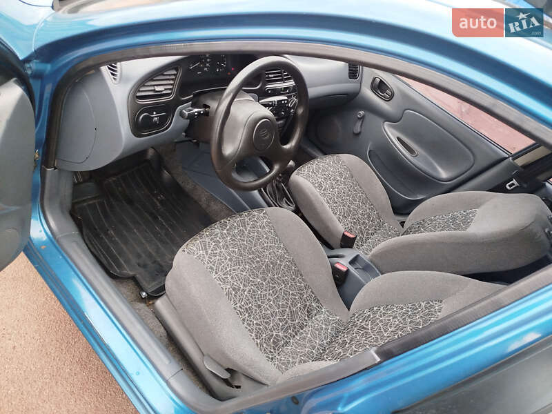 Хэтчбек Daewoo Lanos 2011 в Харькове