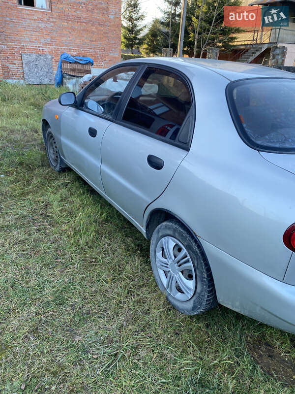 Седан Daewoo Lanos 2007 в Славському