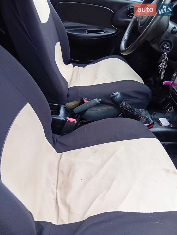 Хэтчбек Daewoo Lanos 2005 в Ивано-Франковске