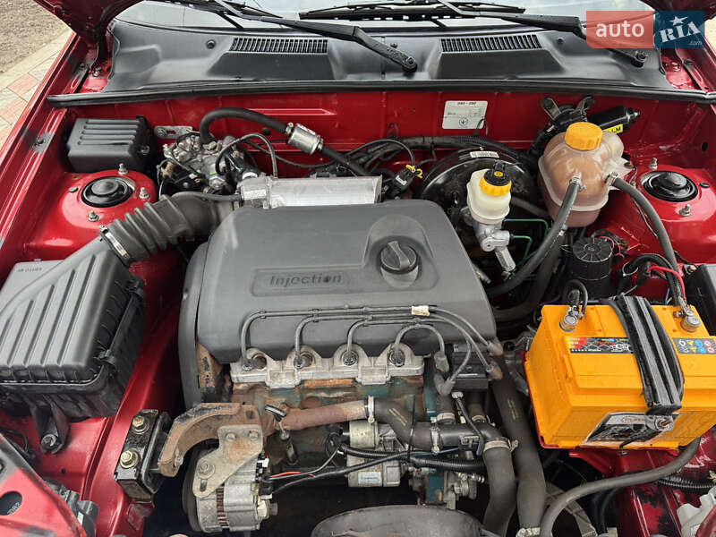 Седан Daewoo Lanos 2008 в Краснограде