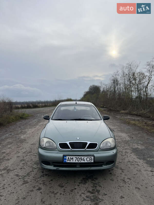 Седан Daewoo Lanos 2008 в Чуднові