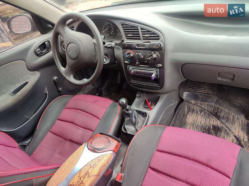 Седан Daewoo Lanos 2008 в Ружине