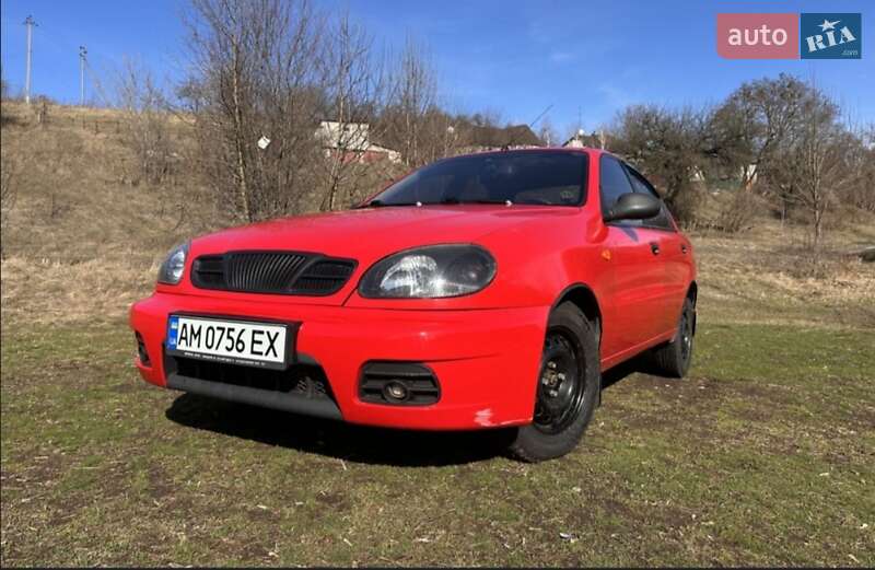 Седан Daewoo Lanos 2008 в Ружине