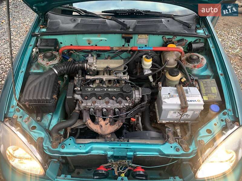 Седан Daewoo Lanos 2000 в Харькове