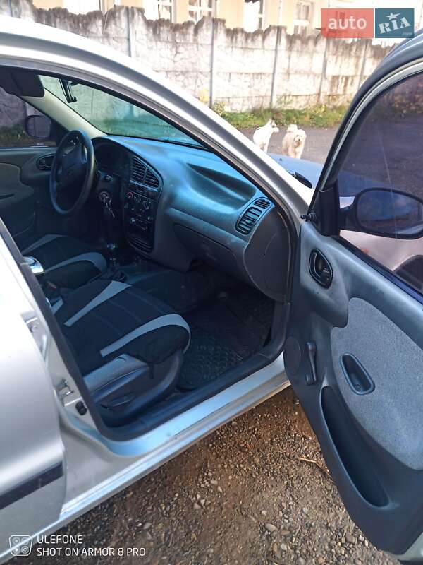 Хетчбек Daewoo Lanos 2004 в Стрию