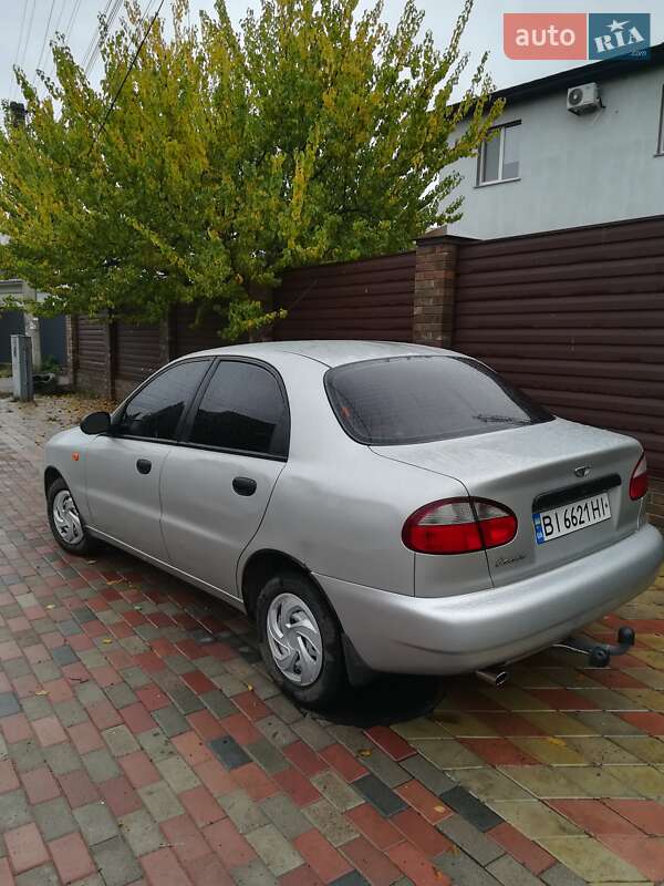 Седан Daewoo Lanos 2005 в Сумах