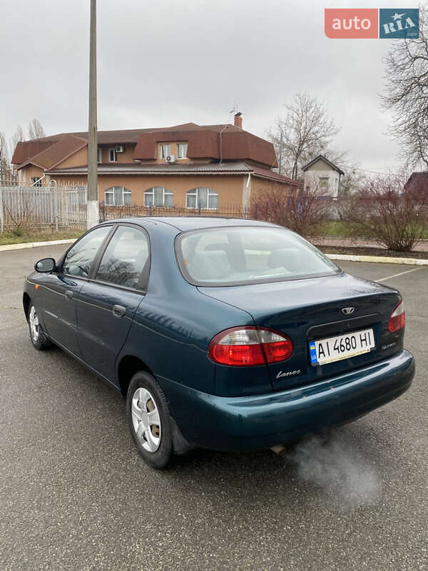 Седан Daewoo Lanos 2003 в Киеве