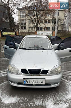 Седан Daewoo Lanos 2009 в Києві