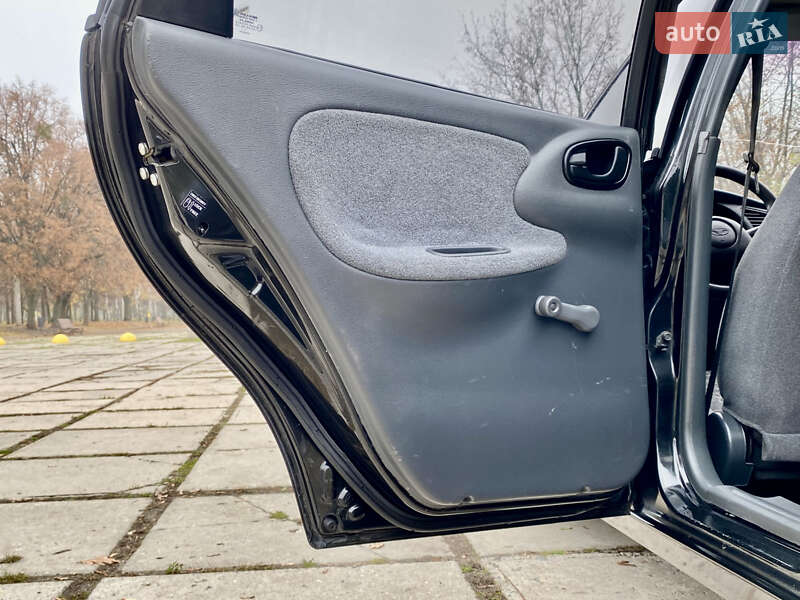 Седан Daewoo Lanos 2008 в Харкові