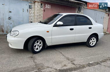 Седан Daewoo Lanos 2004 в Николаеве