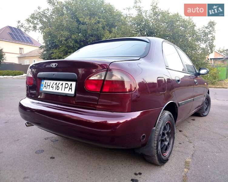 Седан Daewoo Lanos 2009 в Первомайске