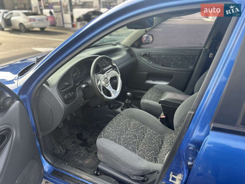 Седан Daewoo Lanos 2008 в Дніпрі