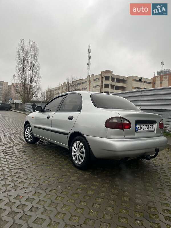 Седан Daewoo Lanos 2007 в Киеве