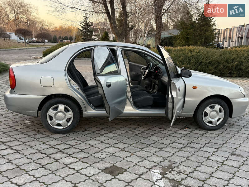 Седан Daewoo Lanos 2006 в Павлограде