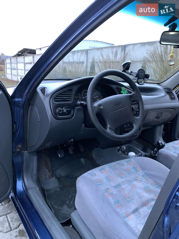 Седан Daewoo Lanos 2005 в Бородянке