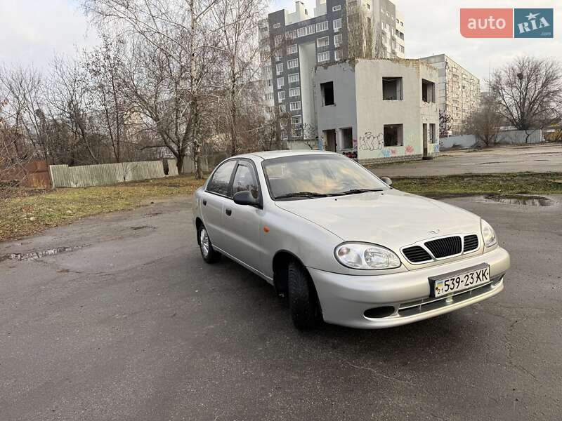 Седан Daewoo Lanos 2001 в Харкові фото 3 Седан Daewoo Lanos 2001 в Харкові