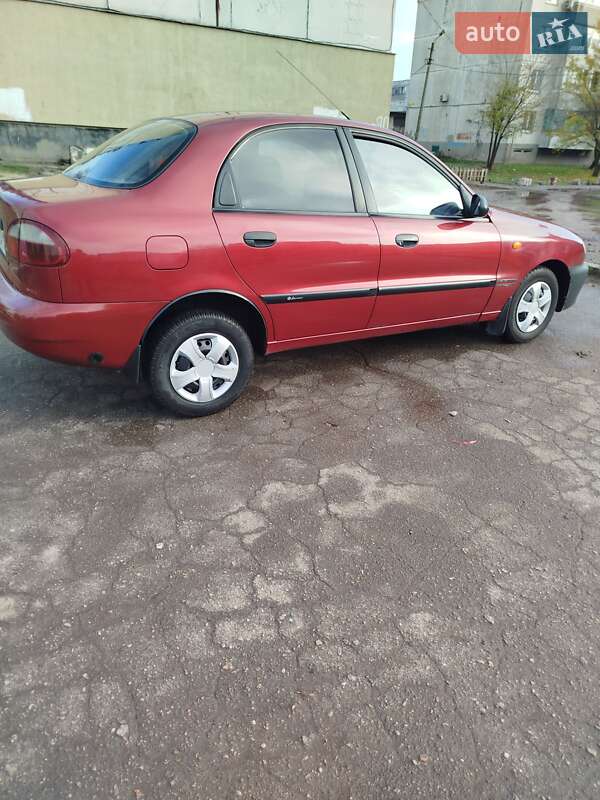 Седан Daewoo Lanos 2005 в Павлограде