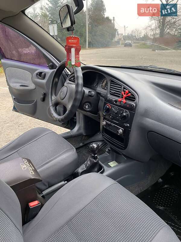 Седан Daewoo Lanos 2005 в Івано-Франківську