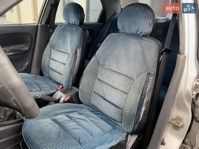 Седан Daewoo Lanos 1998 в Бердичеве