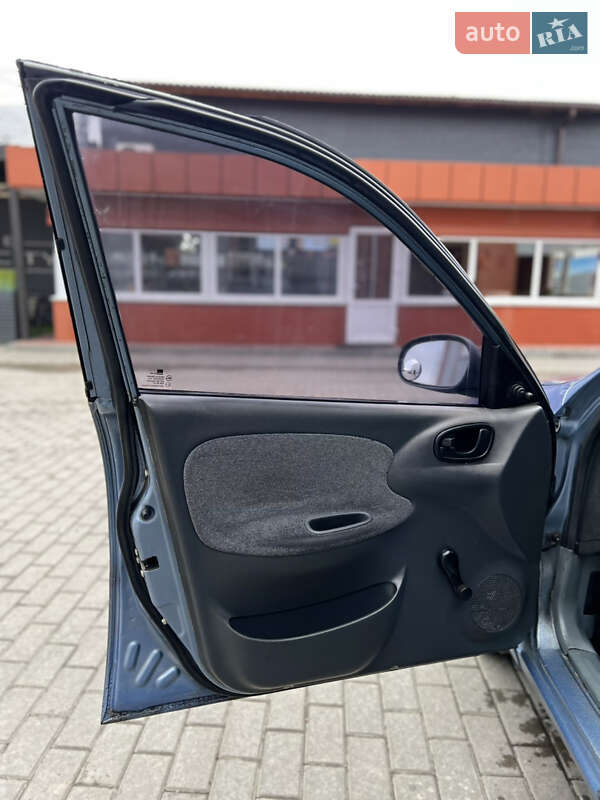 Седан Daewoo Lanos 2008 в Сумах