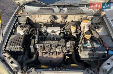Седан Daewoo Lanos 2005 в Харькове