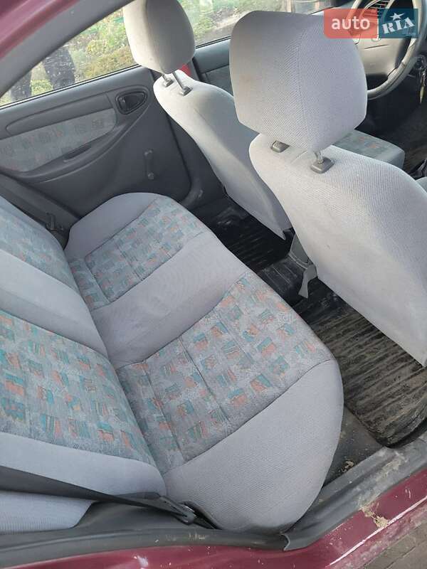 Седан Daewoo Lanos 2005 в Рівному фото 6 Седан Daewoo Lanos 2005 в Рівному