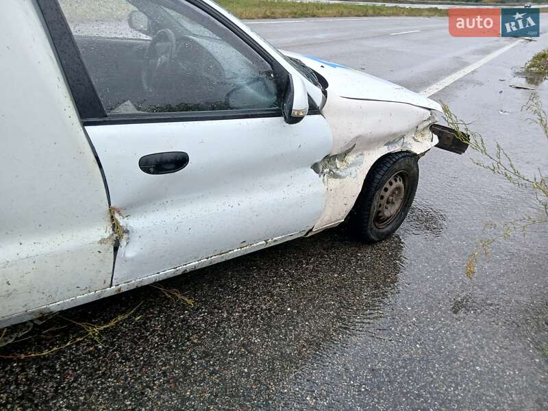 Хетчбек Daewoo Lanos 2013 в Дніпрі