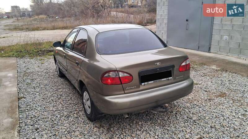 Седан Daewoo Lanos 2003 в Чорткові
