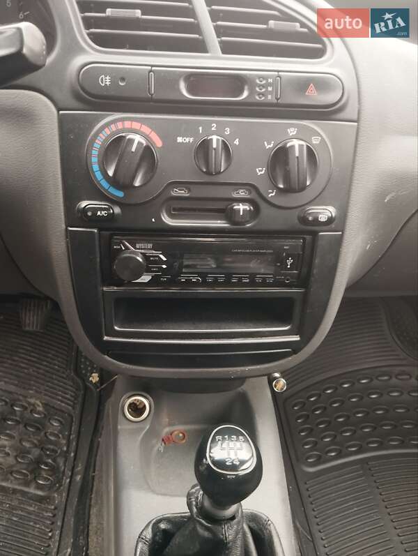 Седан Daewoo Lanos 2005 в Киеве фото 17 Седан Daewoo Lanos 2005 в Киеве