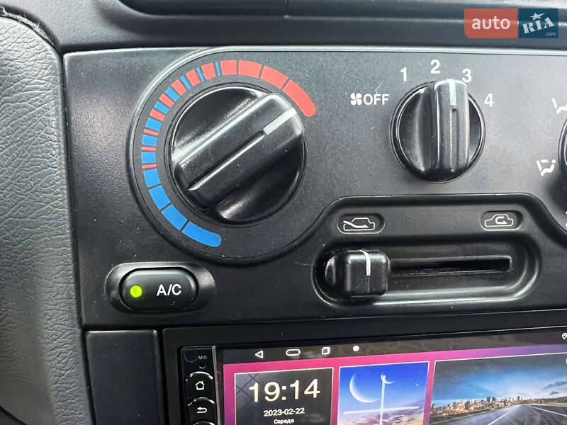 Седан Daewoo Lanos 2008 в Киеве