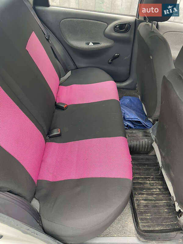 Седан Daewoo Lanos 2006 в Львові