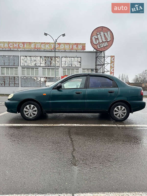 Седан Daewoo Lanos 2004 в Полтаве