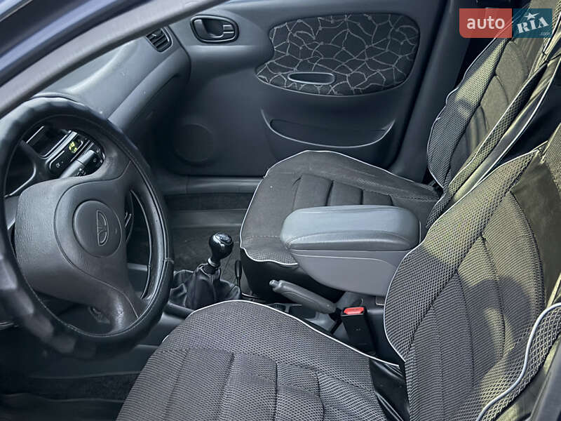Седан Daewoo Lanos 2004 в Борисполе