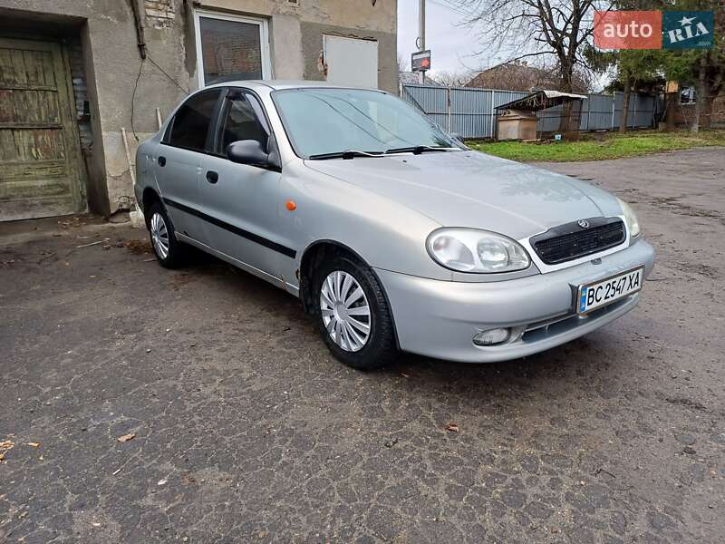 Седан Daewoo Lanos 2006 в Золочеві