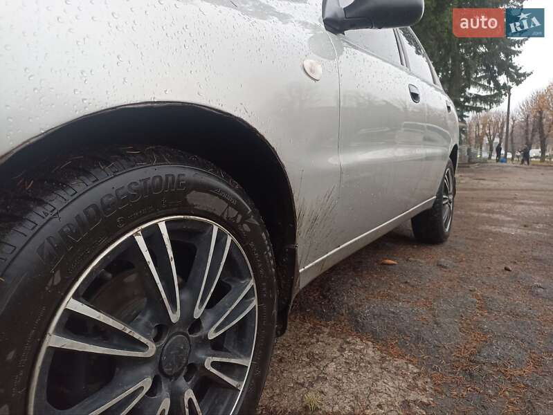 Седан Daewoo Lanos 2006 в Магдалинівці