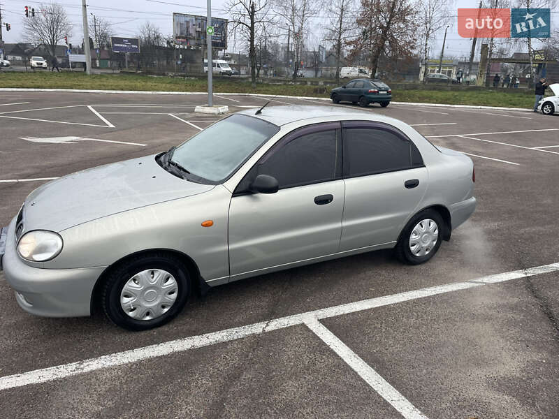 Седан Daewoo Lanos 2008 в Житомирі
