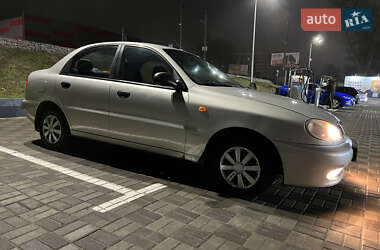 Седан Daewoo Lanos 2003 в Києві