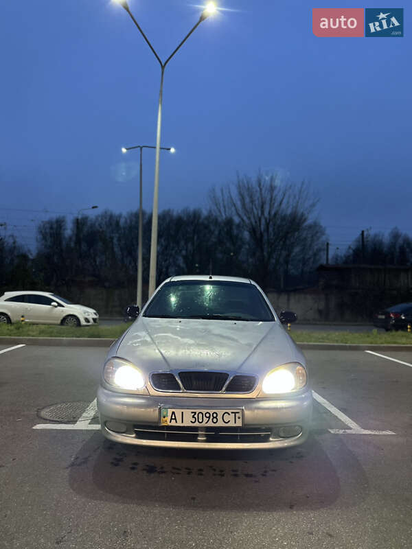 Седан Daewoo Lanos 2008 в Киеве