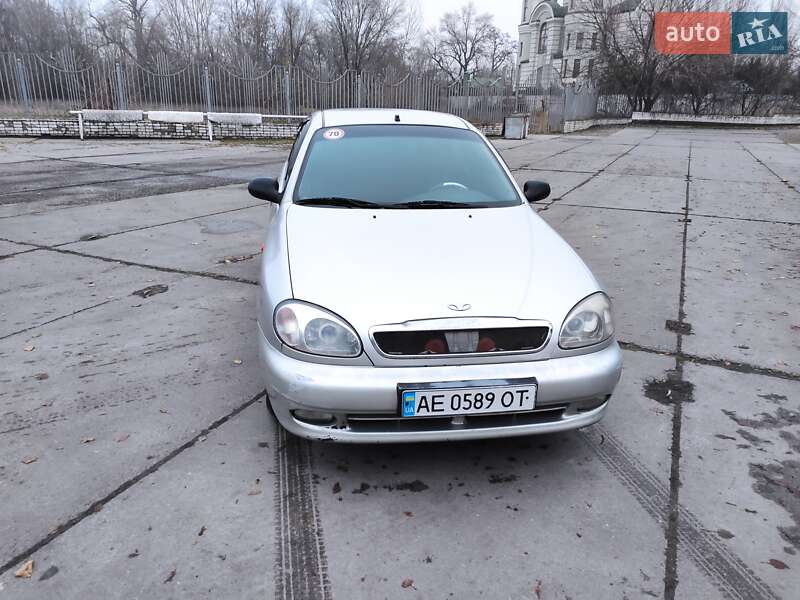 Седан Daewoo Lanos 2003 в Днепре