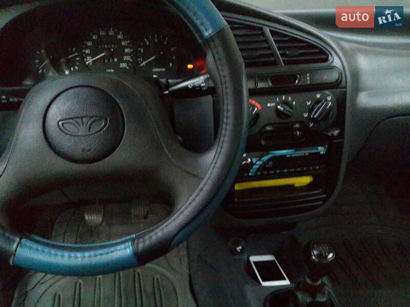 Седан Daewoo Lanos 2005 в Одессе
